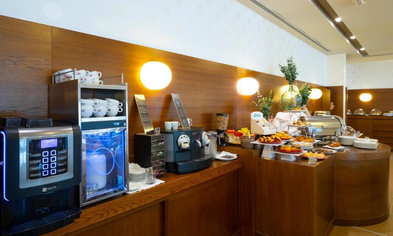 Hotel Spa Attica21 Вільяльба Екстер'єр фото